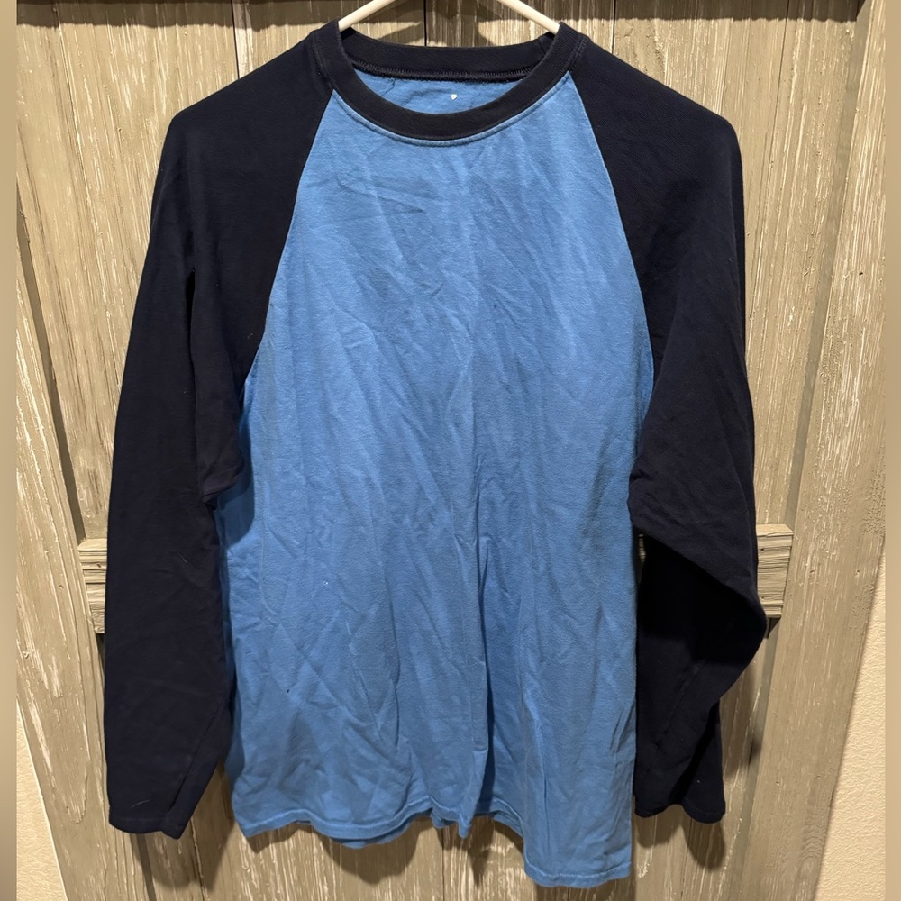 Men’s long sleeve